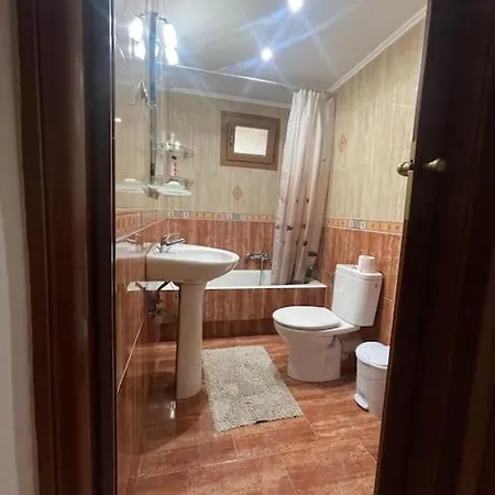Elpida Apartment Amarynthos
